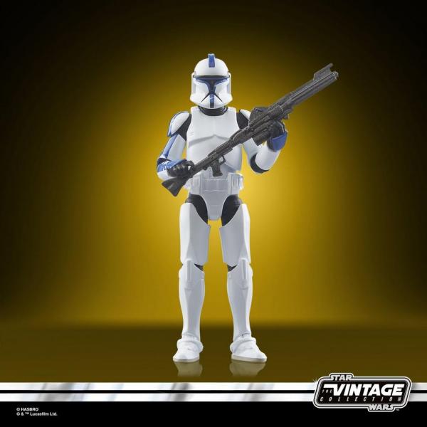 Figura hasbro star wars ahsoka clone trooper lieutenament